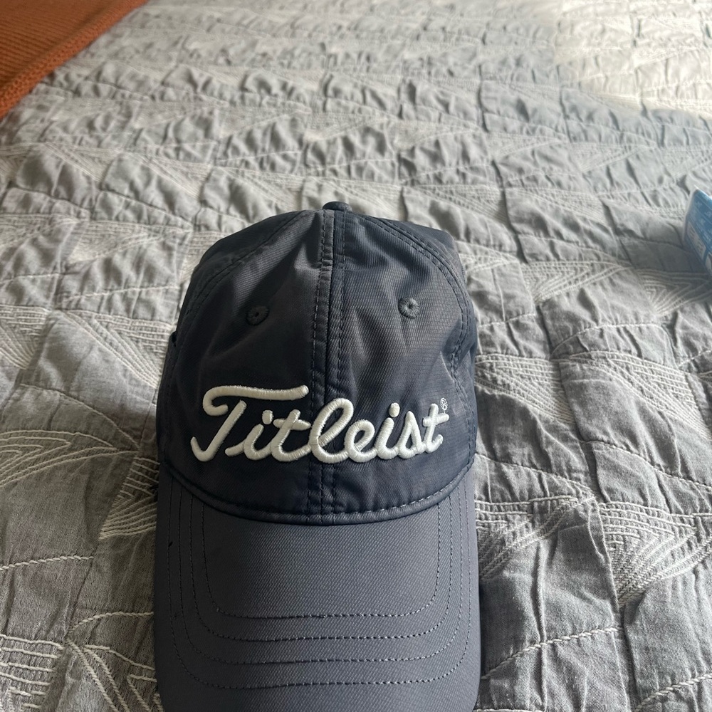 Titleist golf hat